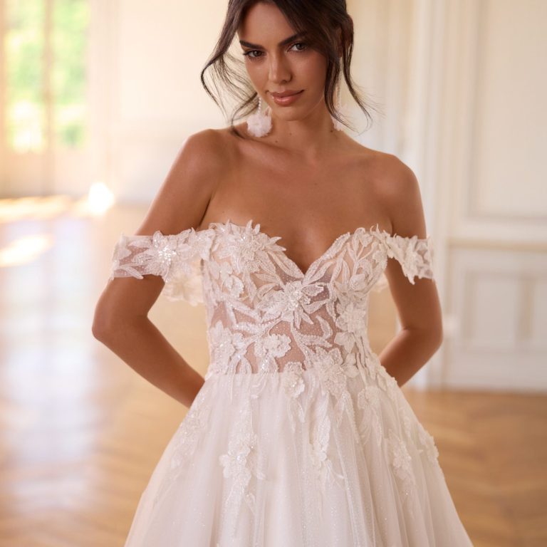 Neue Brautkleider